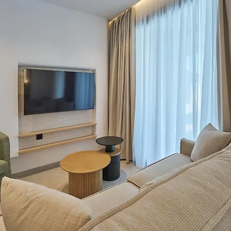 Hotel apartamentowy Bella Terra Natura Roda (Corfu)